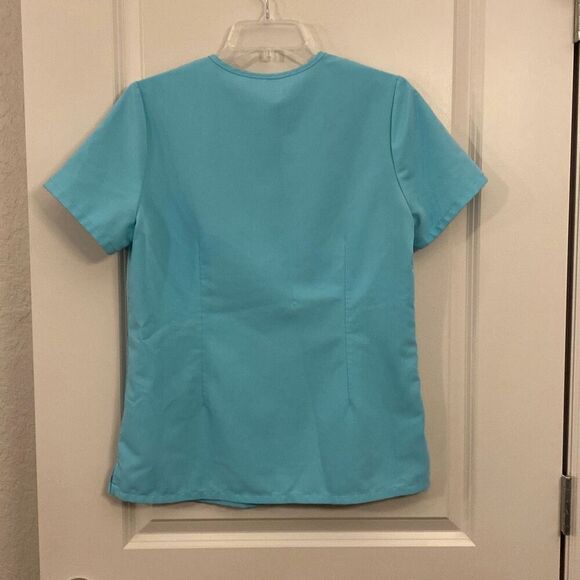 Figs scrub top size small - Picture 3 of 7